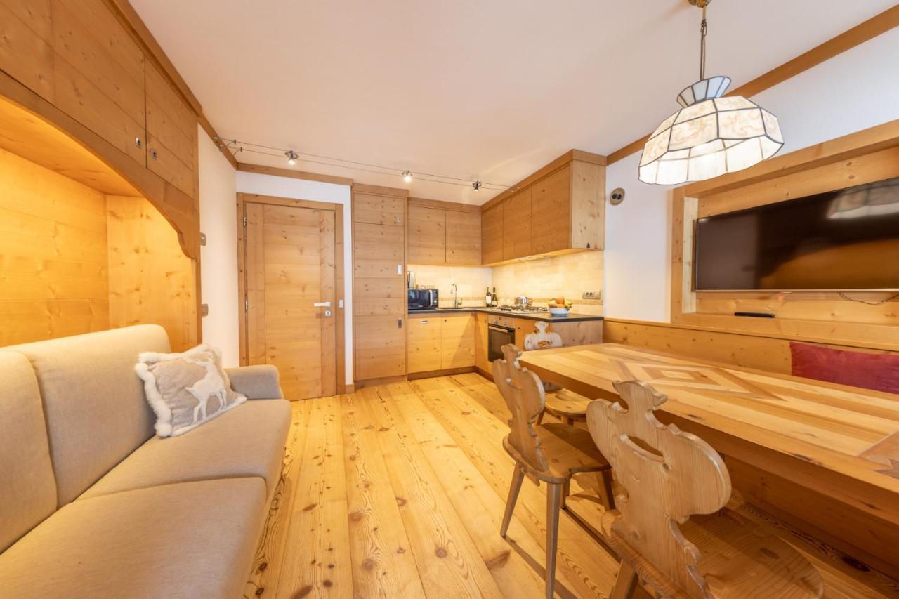 Cadin Apartment Cortina d'Ampezzo Exterior foto